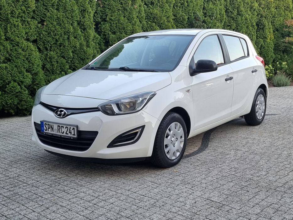Hyundai i20 1,2 16V, 112 000 km, 2 kpl kół, super stan, opłaty, Niemcy