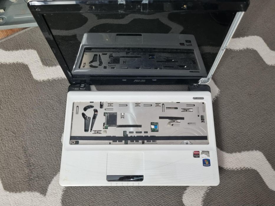 Laptop Asus k52J