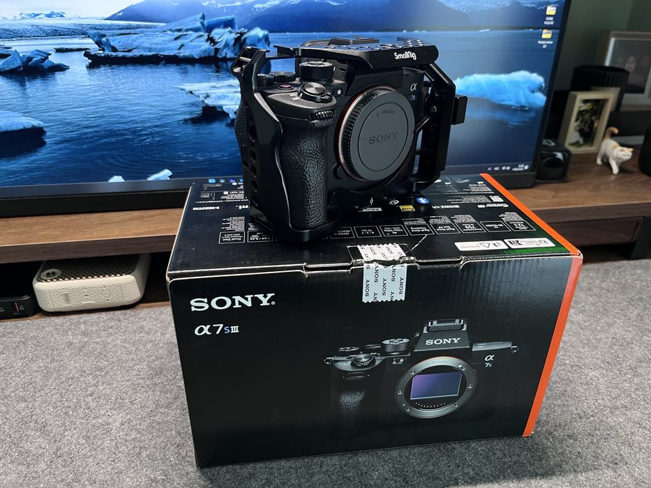 Sony A7S III + klatka SmallRig – Stan idealny!