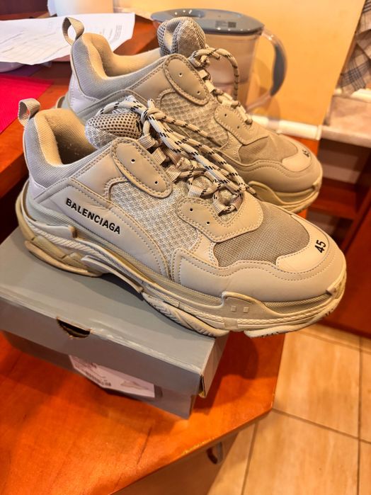 balenciaga triple S