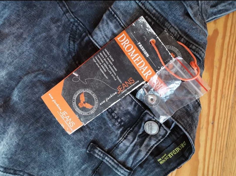 Spodnie męskie. Nowe