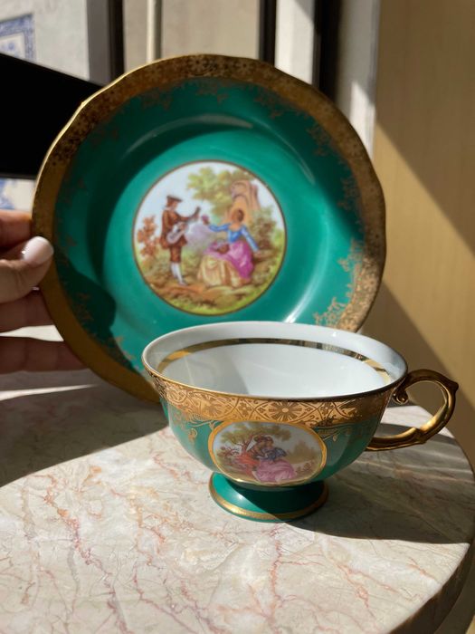 Chávena e Pires Porcelana Alemã JWK Baviera  Verde Esmeralda e Ouro