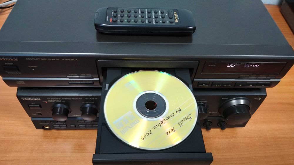 Музыкальный центр Technics SA-AX540 и Technics SL-PG480A