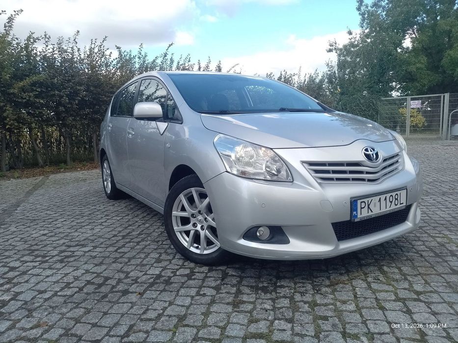 Toyota Verso Toyota Verso 1.8 Executive 7 siedzeń bezwypadkowy