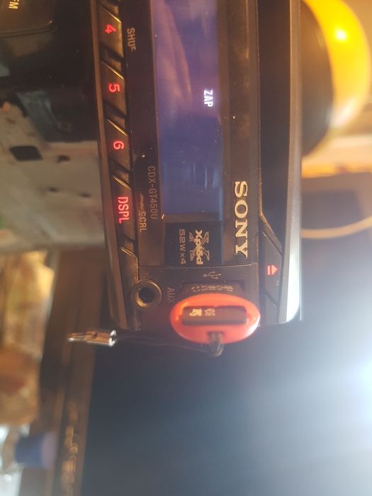 Автомагнитола  Sony