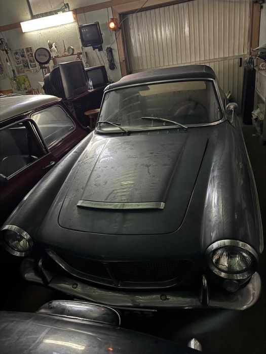 Fiat antigo 1200 Cabriolet de 1962