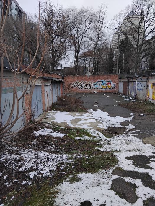 Продам гараж на Вернадского