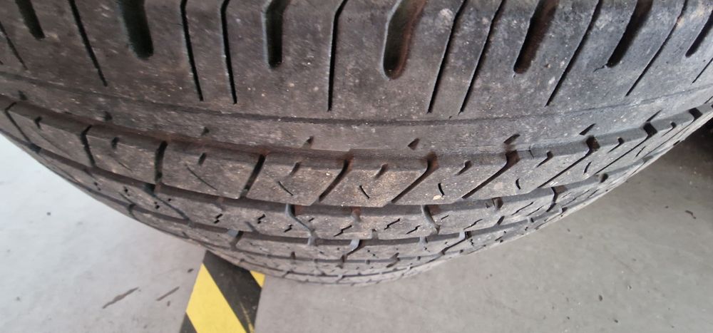 Pneus 255/70R16 continental crosscontact