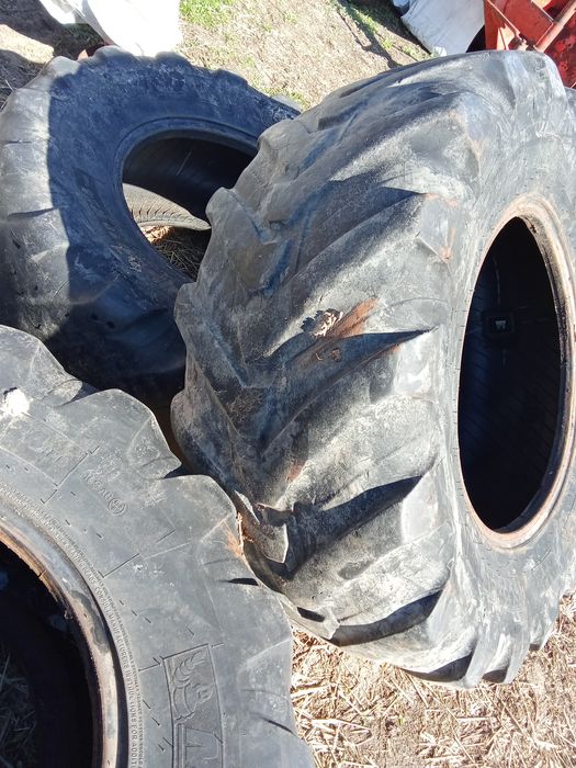 Opona Manitou 460/70/24