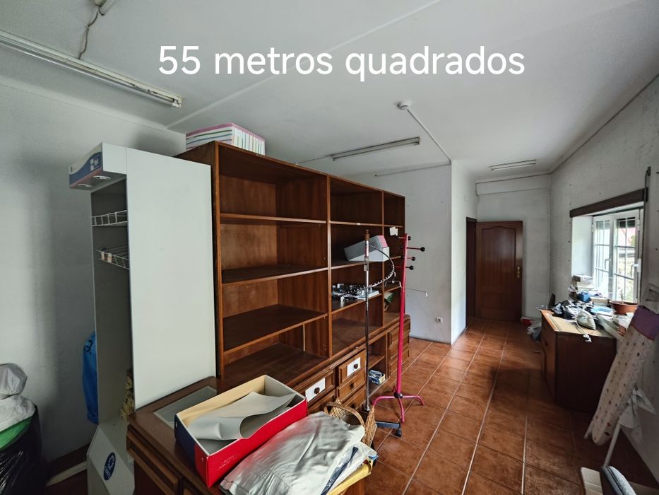 Arrenda-se Espaço Comercial no Centro do Fundão – 167 m²,Pronto uso