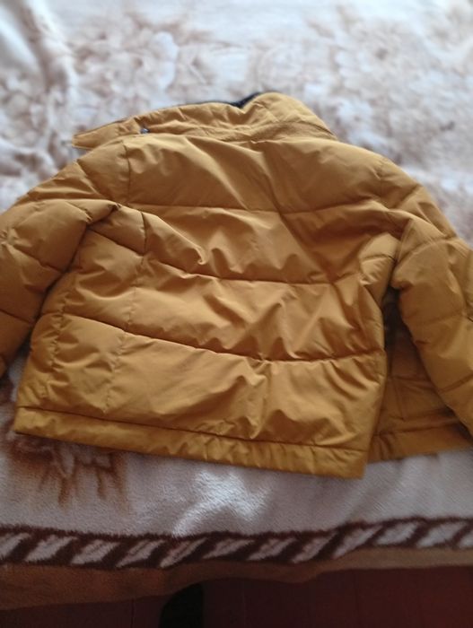 Продам зимову куртку