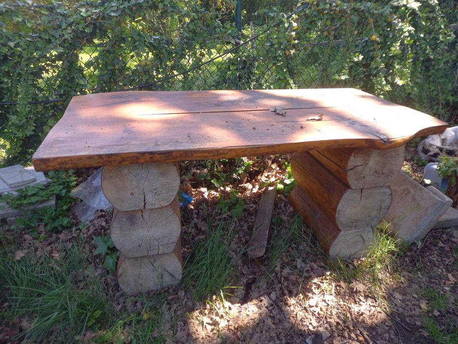 Meble ogrodowe drewniane