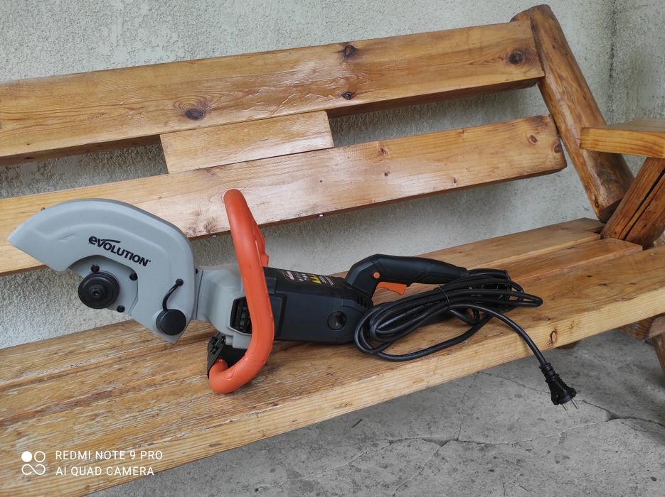 Evolution  болгарка для бетону бруківки