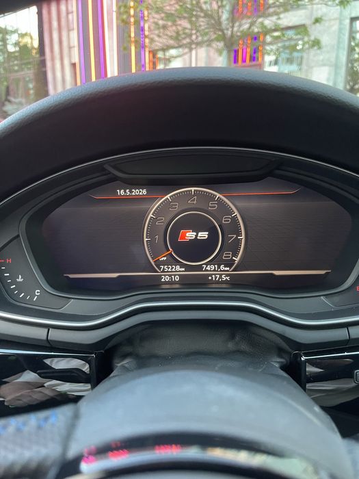 Audi A5 2019 VIN WAUENCF5XKA071986 фото оголошення 9 з 9