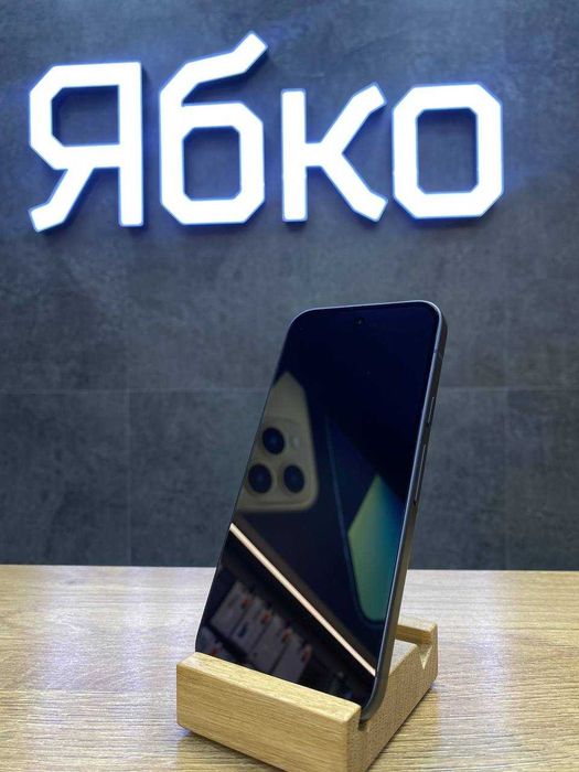 Смартфон Google Pixel 9 12/128GB Obsidian вживаний від Ябко