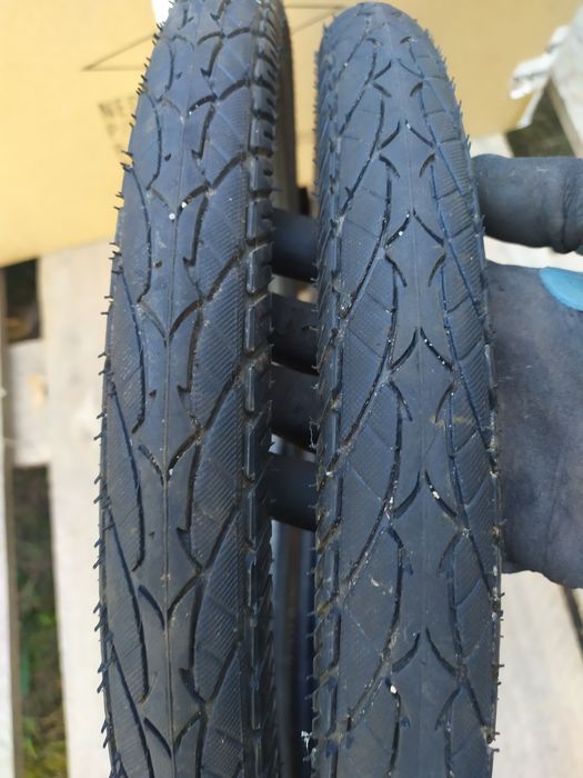 Opony z dętkami 20x1,75 2 sztuki