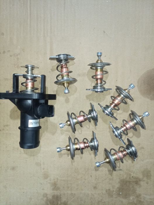 Термостат BFQ AVU механический 92° октавия тур гольф 4 бора Ауди А4 б7