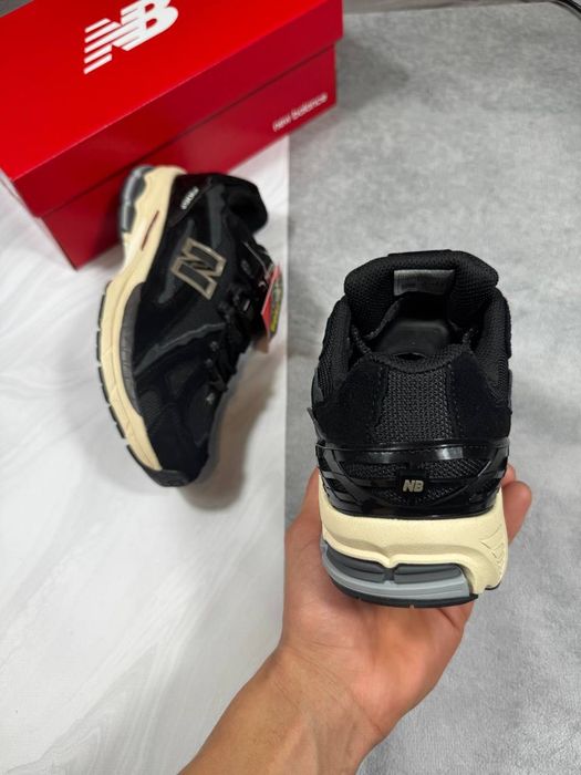 Чоловічі кросівки New Balance 1906D Gore Tex Black White