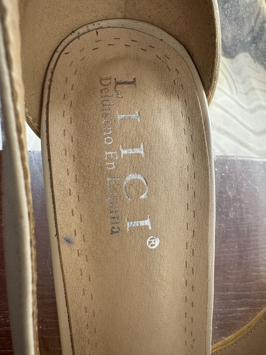 Продам туфлі 40 р.