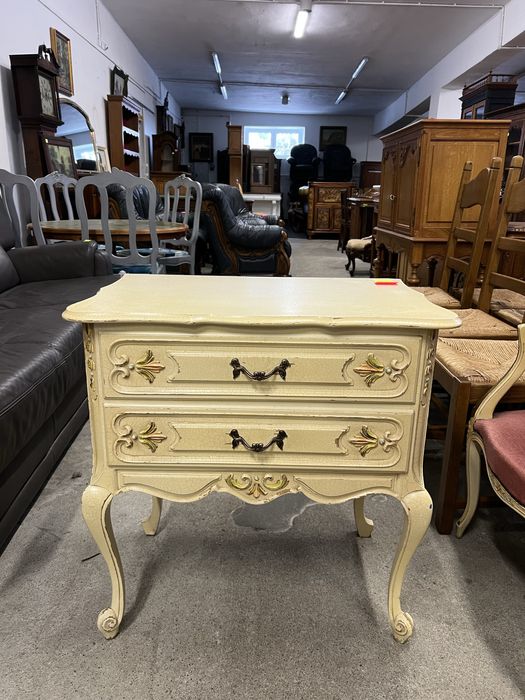 Komoda Ludwikowska/Raty