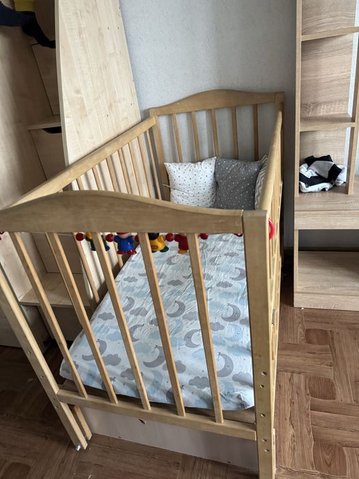 Продаем кроватку