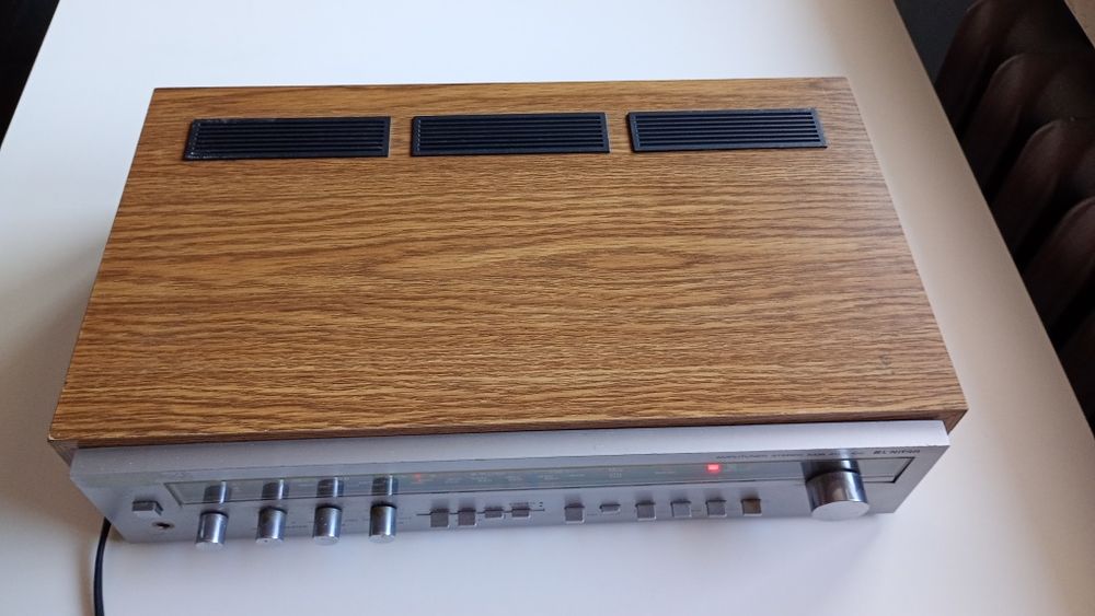 Unitra Aida AWS 105 amplituner