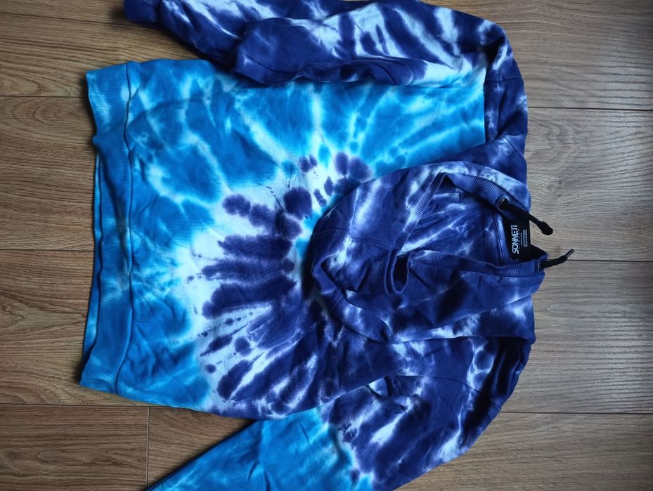 Bluza z kapturem