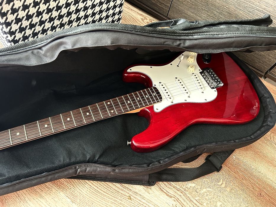 Gitara elektryczna stratocaster Marathon (Samick)
