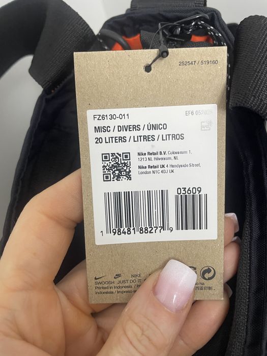 Сумка унісекс Nike NSW Commute Tote Black FZ6130-011 Оригінал 20L Сумка для ноутбука Nike