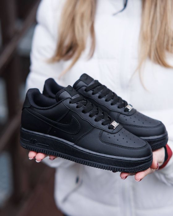 Кросівки Nike Air Force 1 Low ‘07 Black Edition