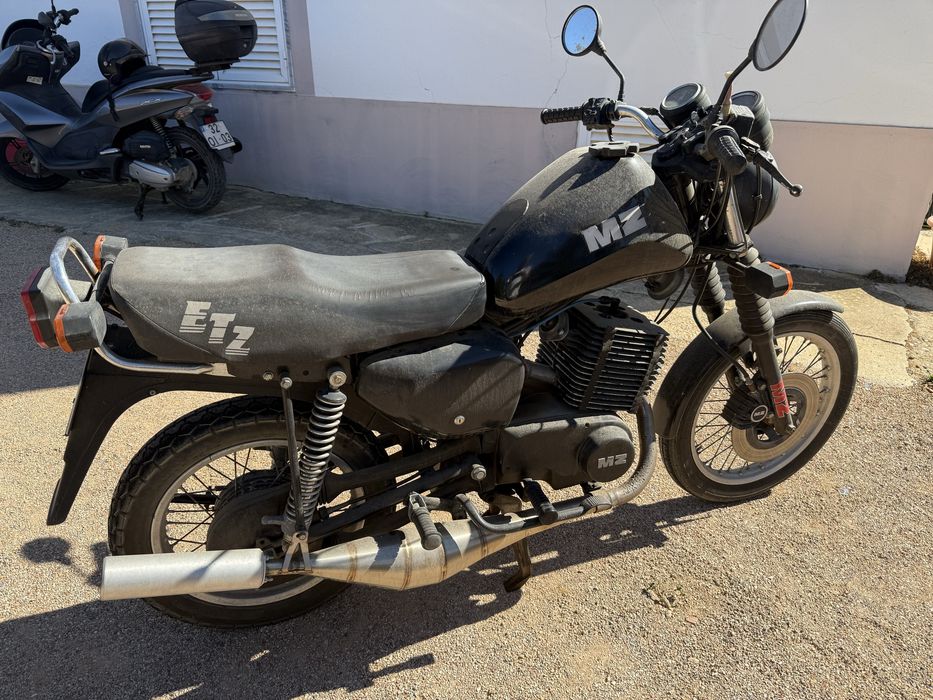 MZ ETZ 251 (2 tempos) NAO PAGA SELO