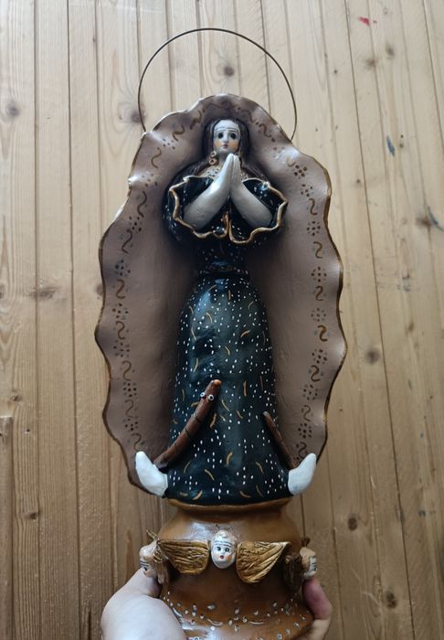 Figura de barro de Estremoz (Nossa Senhora da Conceição)