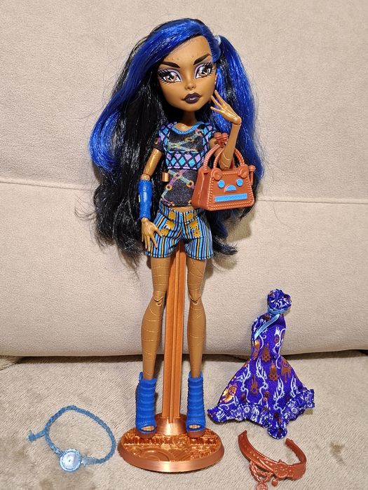 ляльки monster high монстер хай клео хоулін рошель клодін робекка
