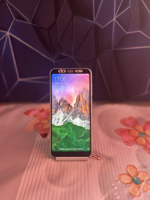 Xiaomi Redmi 5 Plus 4/64GB — Чудовий стан, все працює ідеально