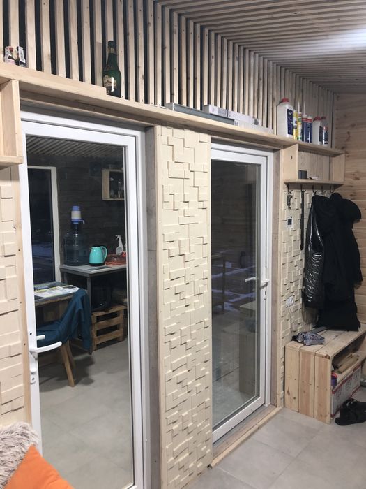 Модульний будинок з каміном.