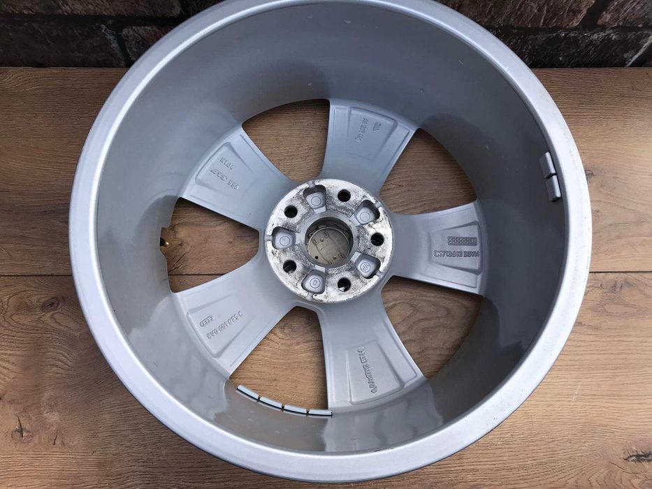 110# Alufelgi 5x112 r17 AUDI A3 8P A4 B5 B6 B7 Q2 Q3 A6 C5 VW