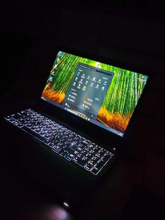 Win 11 PRO | i5 Intel | DELL 15,6" | 8GB DDR4 | Szybki SSD | Laptop A