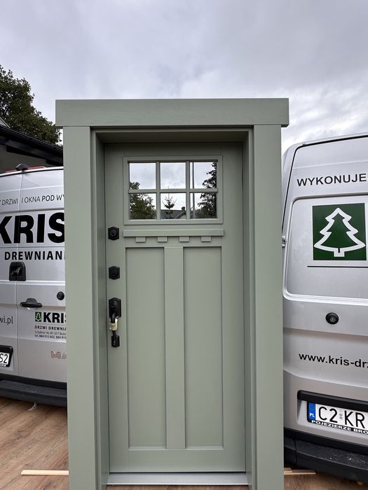 Drzwi zewnętrzne drewniane Amerykańskie Schlage MontażPolska