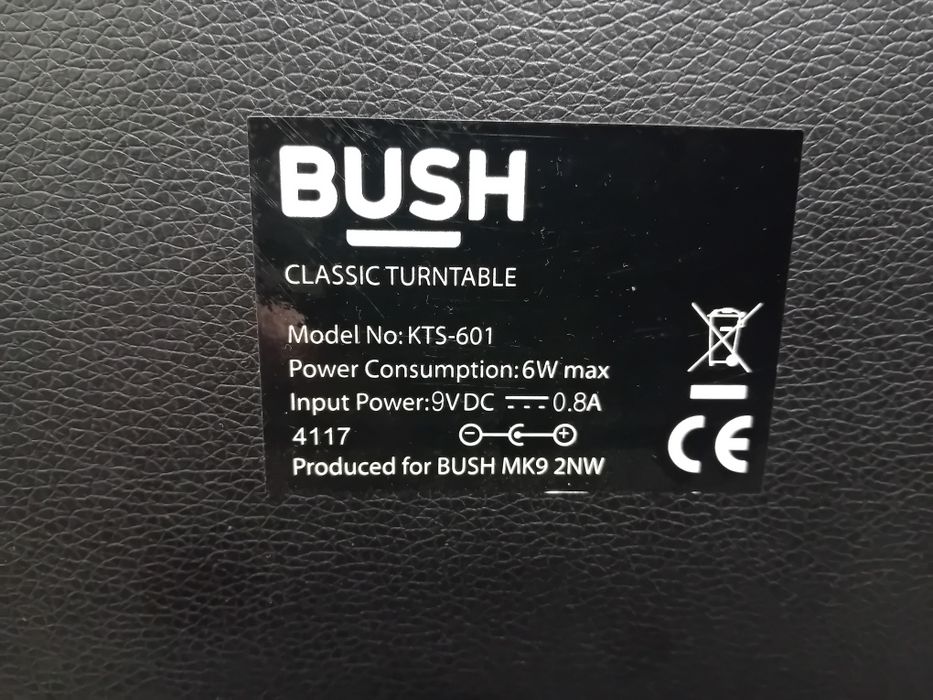 Gramofon Bush plus plyta
