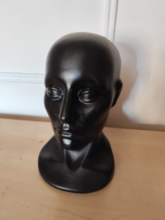 Głowa ekspozytor kolor biały czarny cielisty