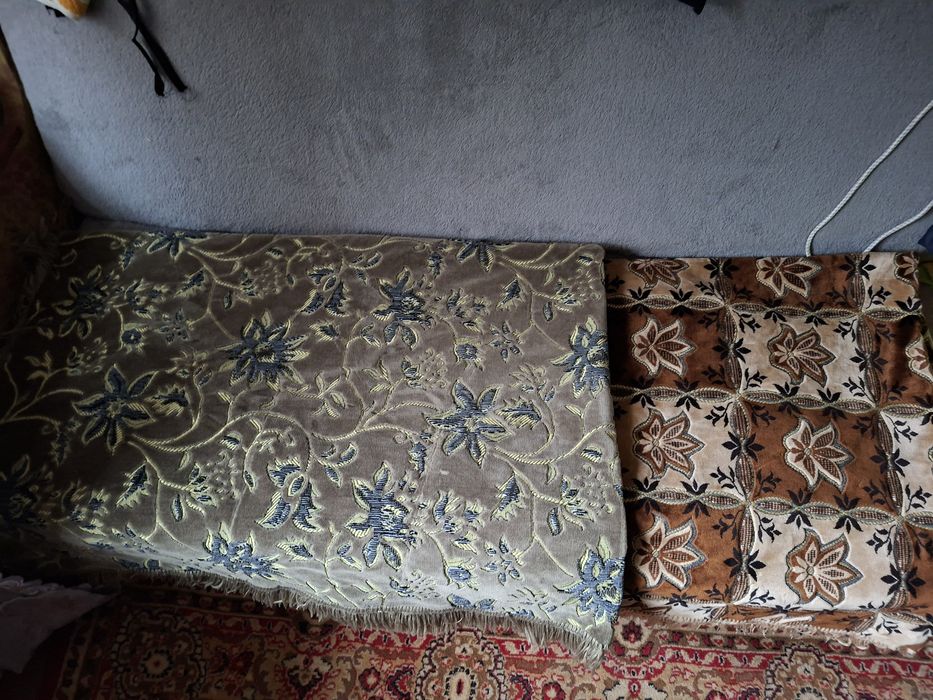 Продам покривала на диван