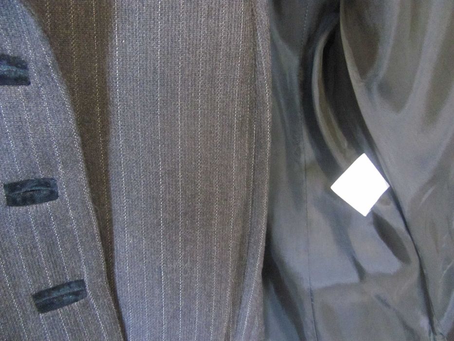 Conjunto Lamia blazer manga comprida mais calças