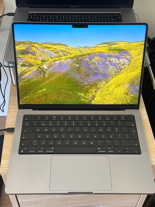 Macbook Pro 14" M2 Pro 16GB/1TB (2023)