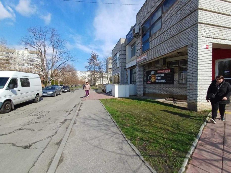 52м2 на Таращанському масиві в прохідному місці