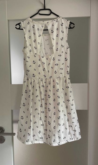 Letnia biała bawełniana sukienka w kotwice Only M 38