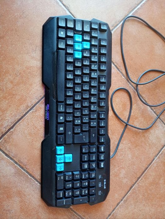 E-Blue Polygon Gaming Keyboard
