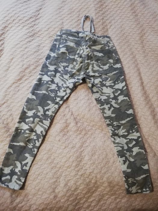 Spodnie moro place du jour 34