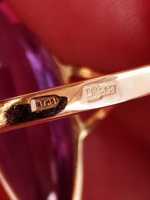 6.05 Золотий маркіз 17.5 з олександритом