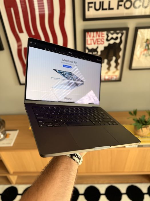 Apple MacBook Pro 14 M3 Pro 18GB 512GB SSD 14C GPU – Gwiezdna Czerń (MRX33ZE/A)