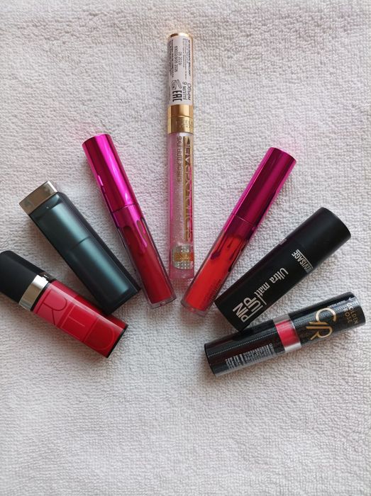 Помада kylie Maybelline lux visage avon catrice петля для чистки гель